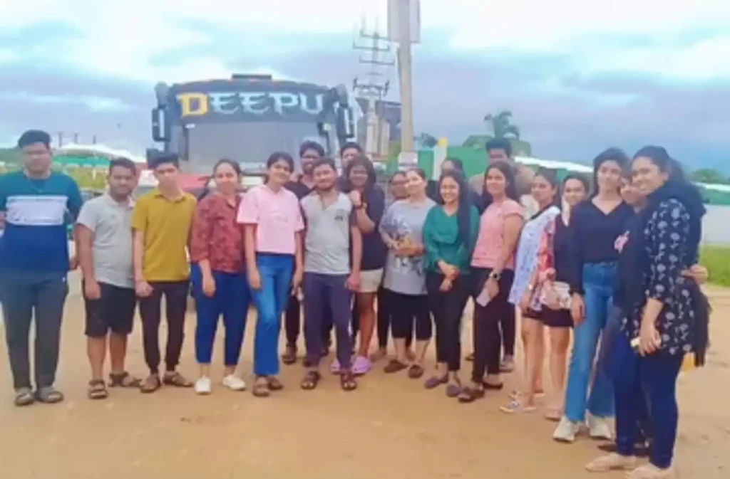 Mini bus in bangalore to ooty