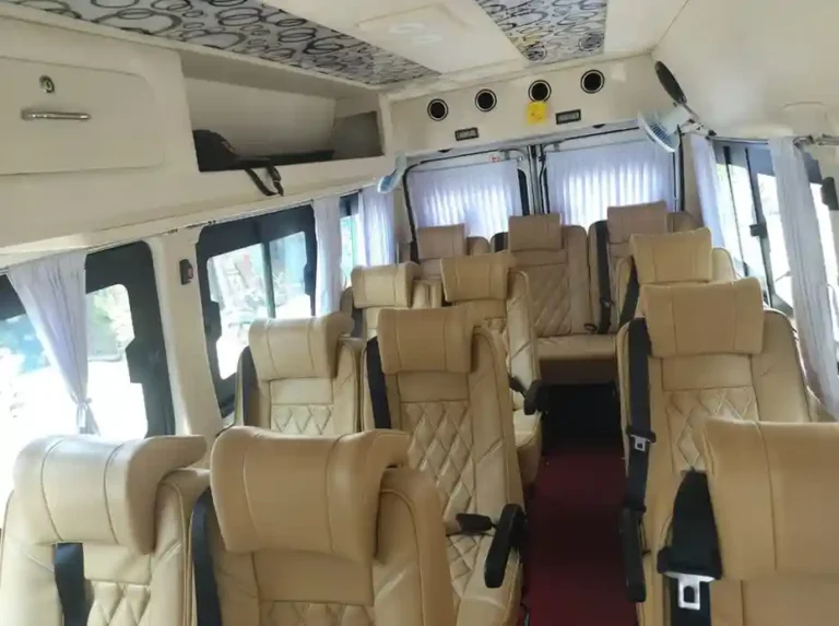 13-seater-tempo-traveller-seats-image