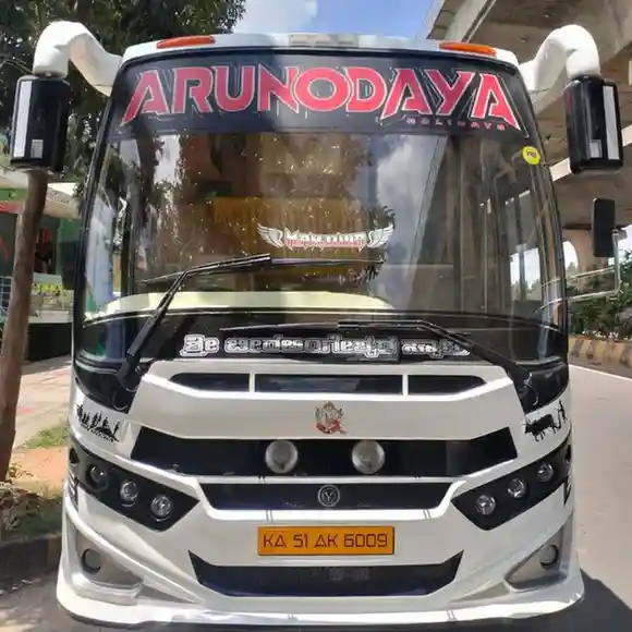 mini-bus-rent-in-bangalore