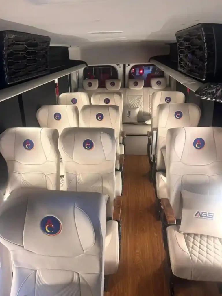 12-seater-force-urbania-interior