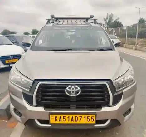 Innova-car-rental-in-mysore