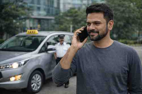 Innova-car-rental-for-airport